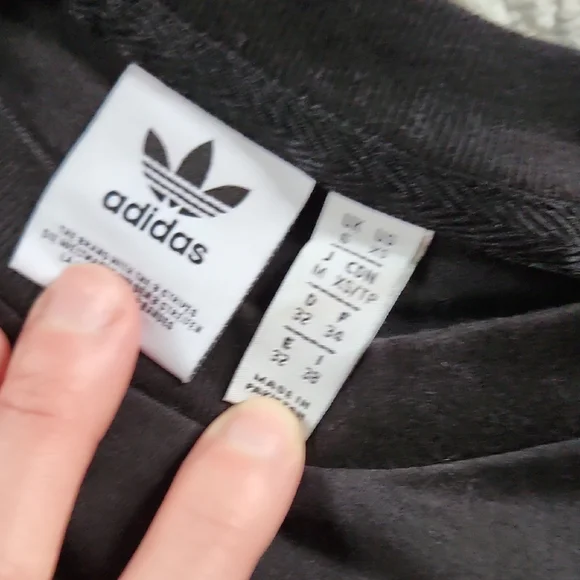 Adidas Black Tee with White Trefoil Logo Size Small - Picture 4 of 5